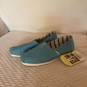 Light Blue Toms